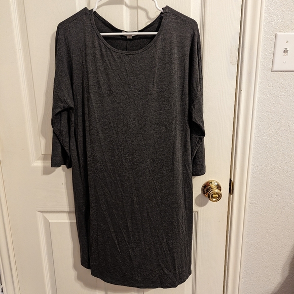 ✨3/$15✨ Zenana Outfitters Women's Top - Picture 3 of 7